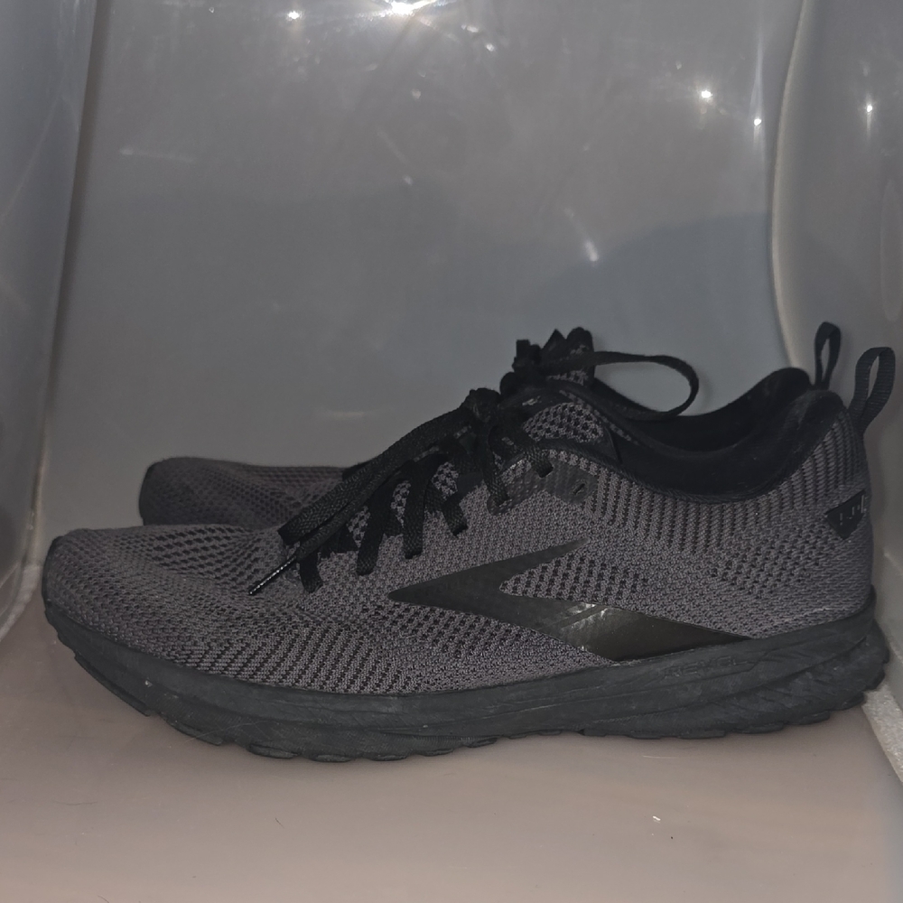 Brooks Revel 5 Running Black Athletic Shoes